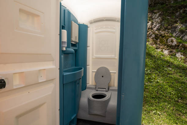 Professional porta potty rental in Greenville, TX